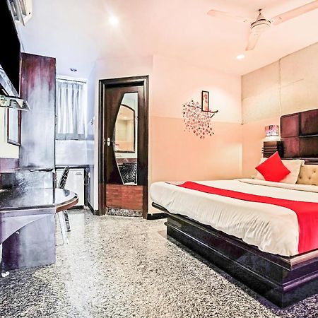 Hanvi Inn Hyderabad Exterior photo